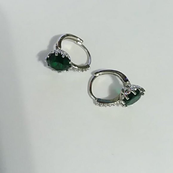 🔥 3/$25 🔥 - Picture 2 of 4